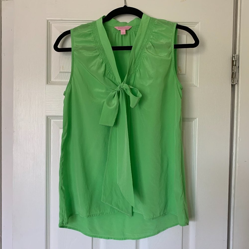 Lilly Pulitzer Sleeveless Silk Blouse with Bow